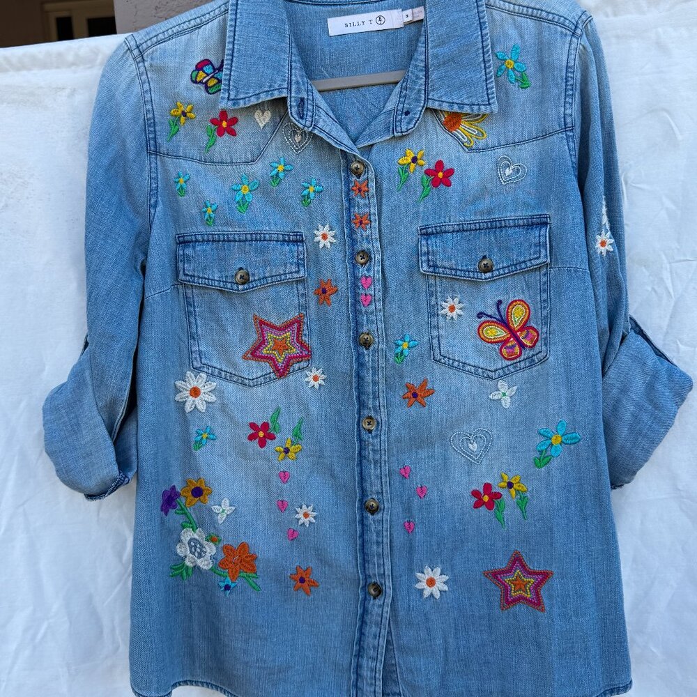 Billy T "Sketchbook" // Embroidered Button Down // Size M